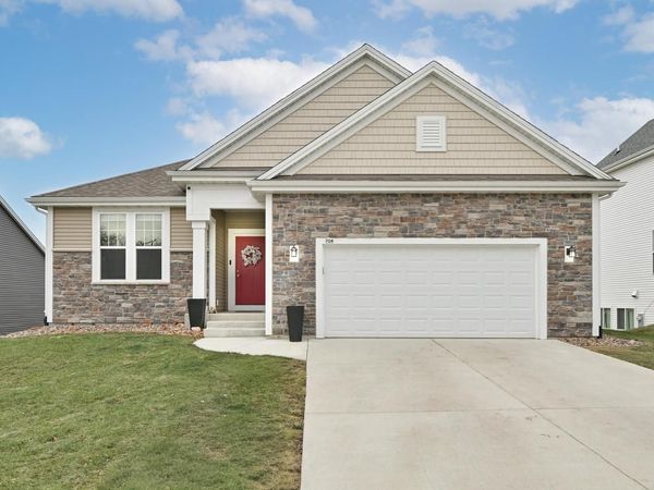 704 River Ridge DRIVE, Waterford, WI 53185