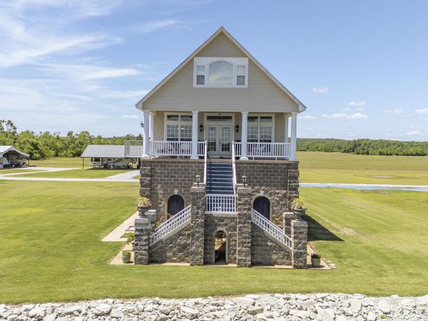 320 SILVER WATER LN, Counce, TN 38326