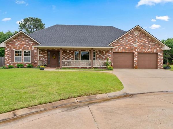 1023 W Brooke Hollow Court, Stillwater, OK 74075