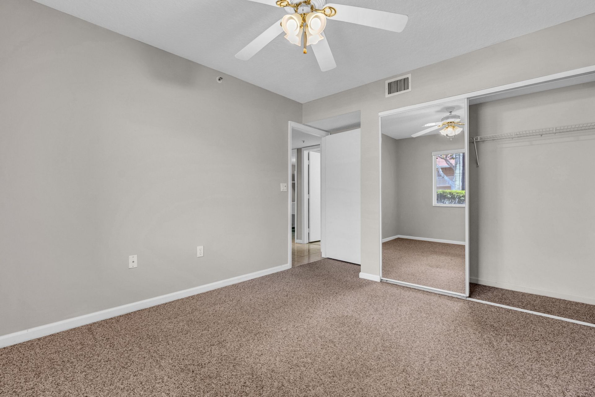 5952 Regal Glen Drive, Unit 103, Boynton Beach, FL 33437 Photo