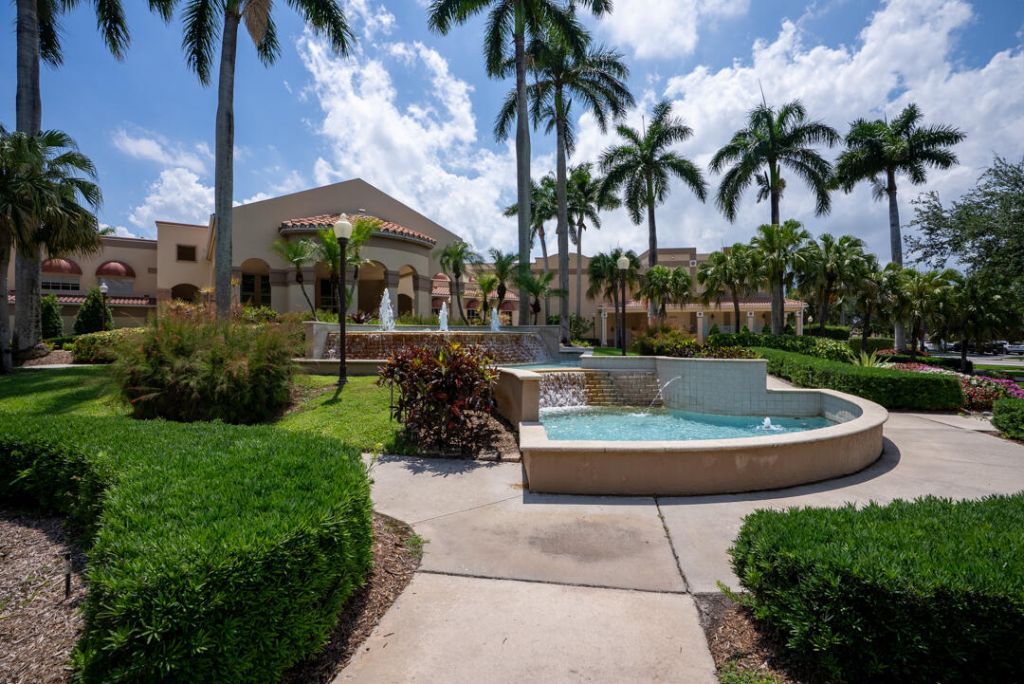 5952 Regal Glen Drive, Unit 103, Boynton Beach, FL 33437 Photo
