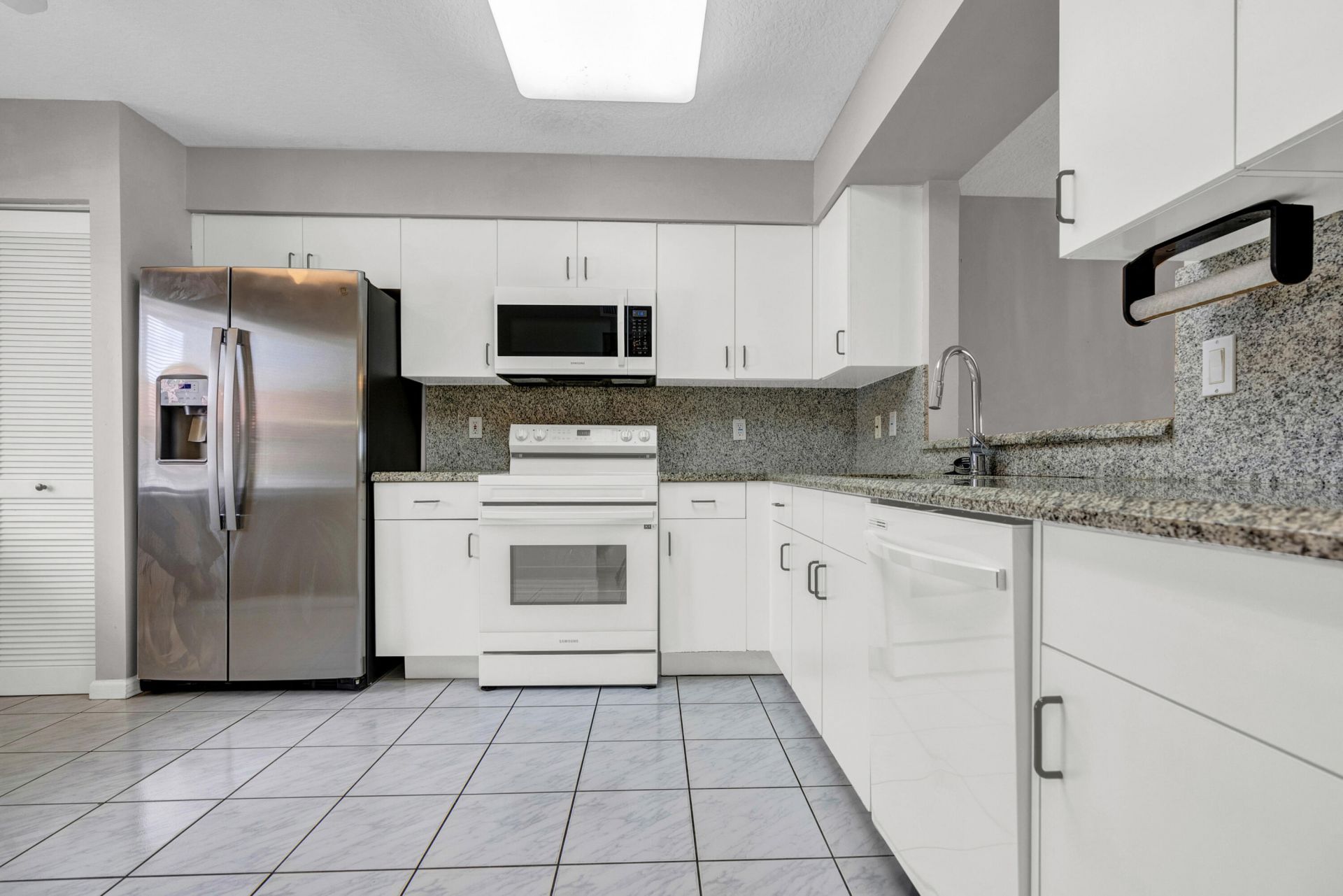 5952 Regal Glen Drive, Unit 103, Boynton Beach, FL 33437 Photo