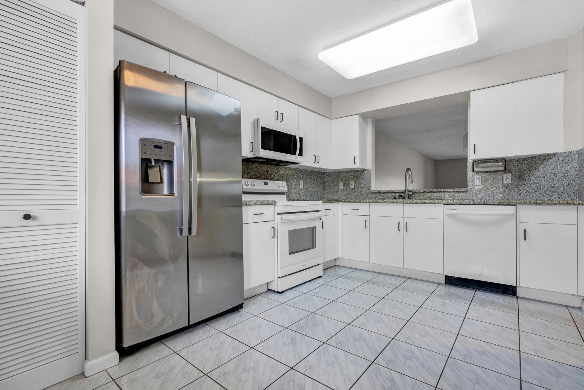 5952 Regal Glen Drive, Unit 103, Boynton Beach, FL 33437 Photo