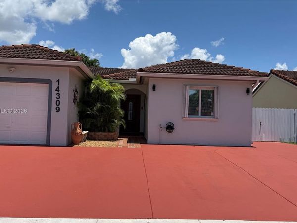 14309 SW 181st St , Miami, FL 33177