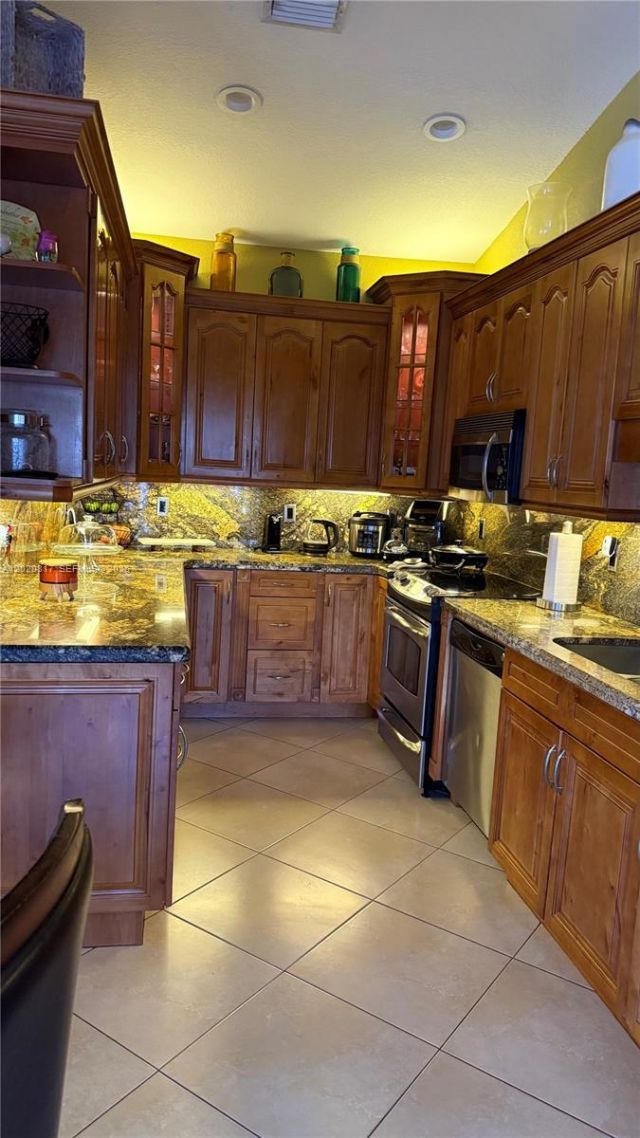 14309 SW 181st St , Miami, FL 33177 Photo