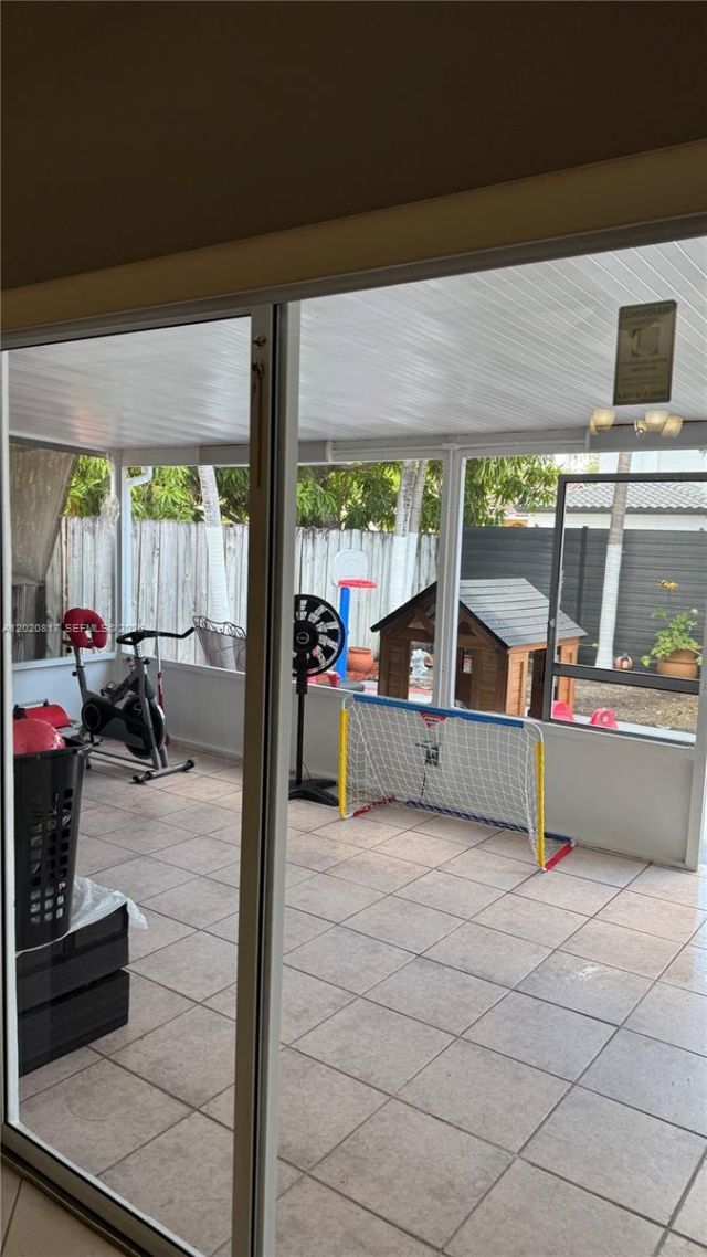 14309 SW 181st St , Miami, FL 33177 Photo
