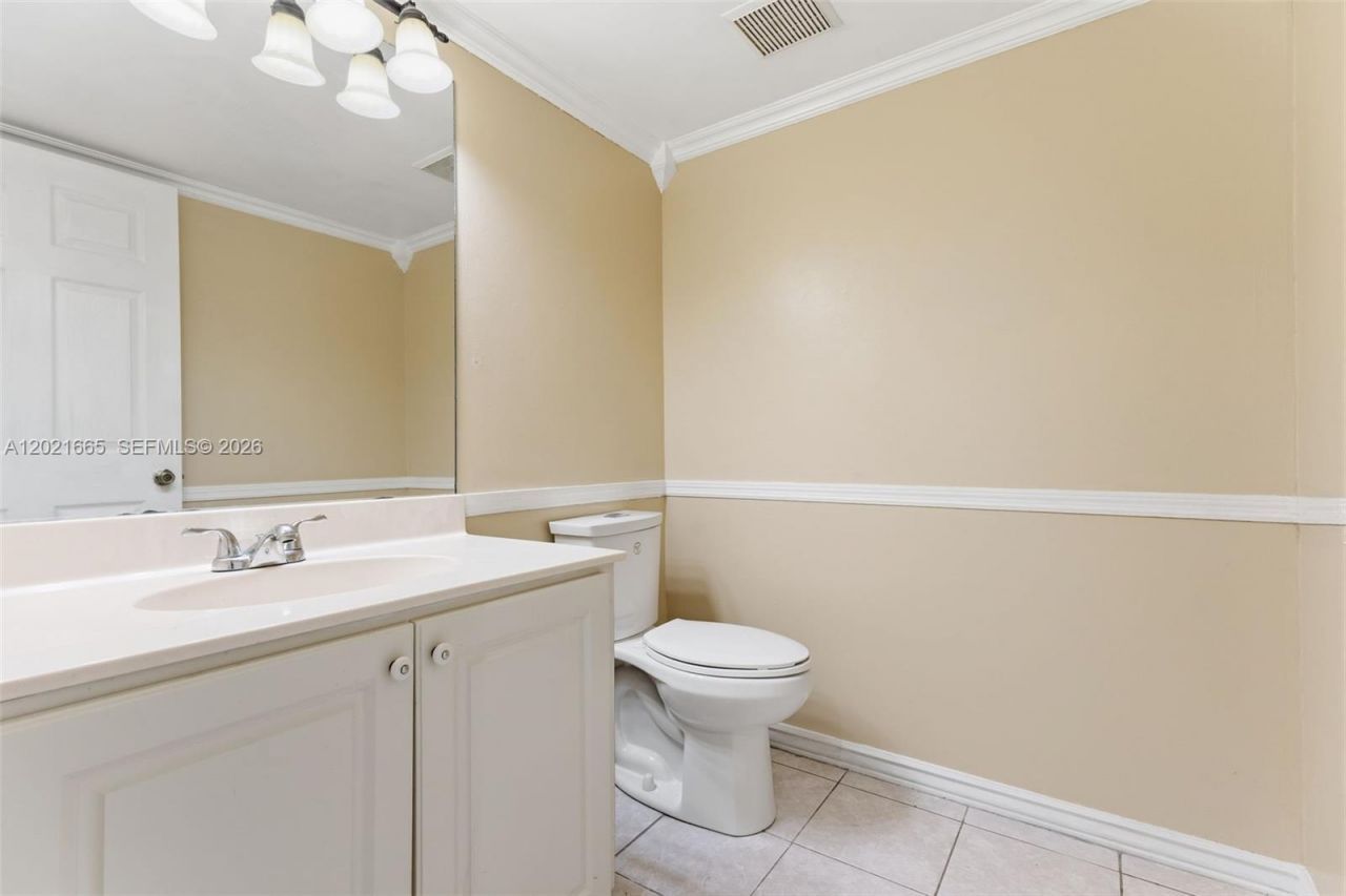 8801 SW 9th Ct, Pembroke Pines, FL 33025 Photo