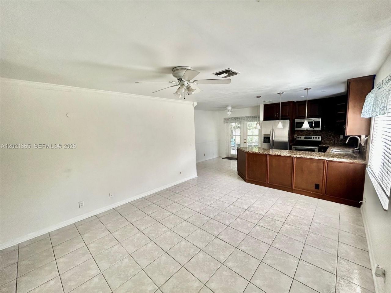 8801 SW 9th Ct, Pembroke Pines, FL 33025 Photo