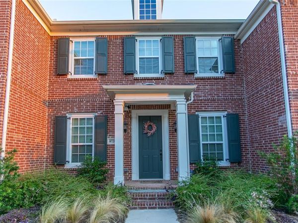 8728 Ice House Drive, North Richland Hills, TX 76180