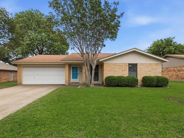 3311 Steeplewood Trail, Arlington, TX 76016