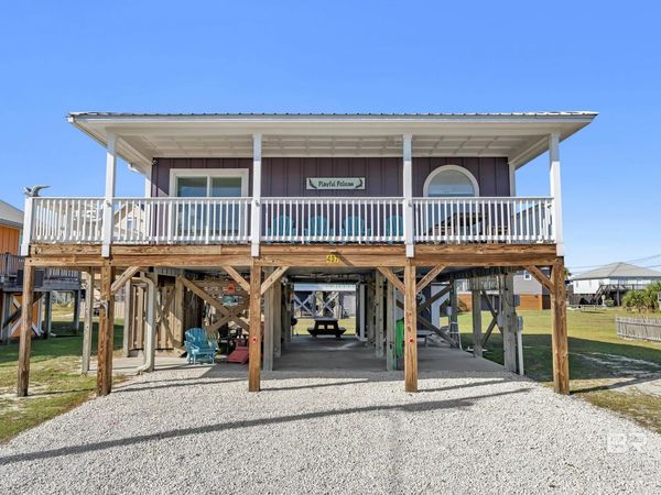 437 E Buchanan Court, Gulf Shores, AL 36542