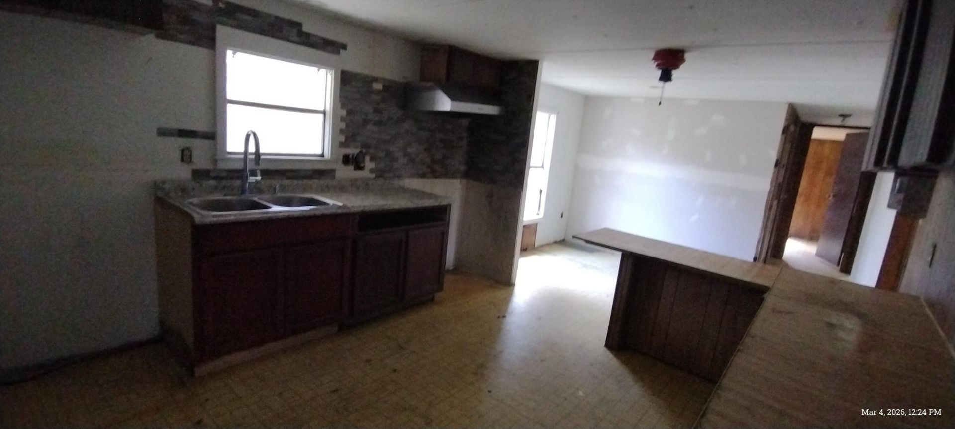 5834 Caboose Avenue Photo 4