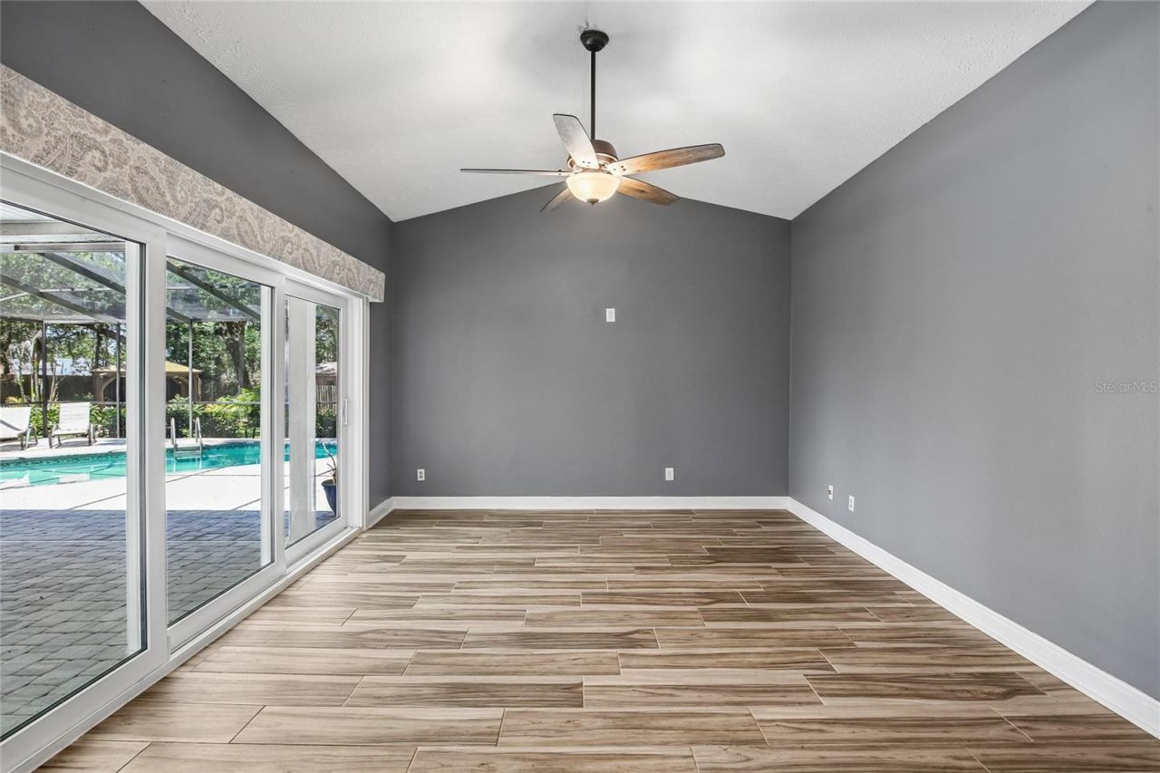 2754 Buckhorn Oaks Drive , Valrico, FL 33594 Photo