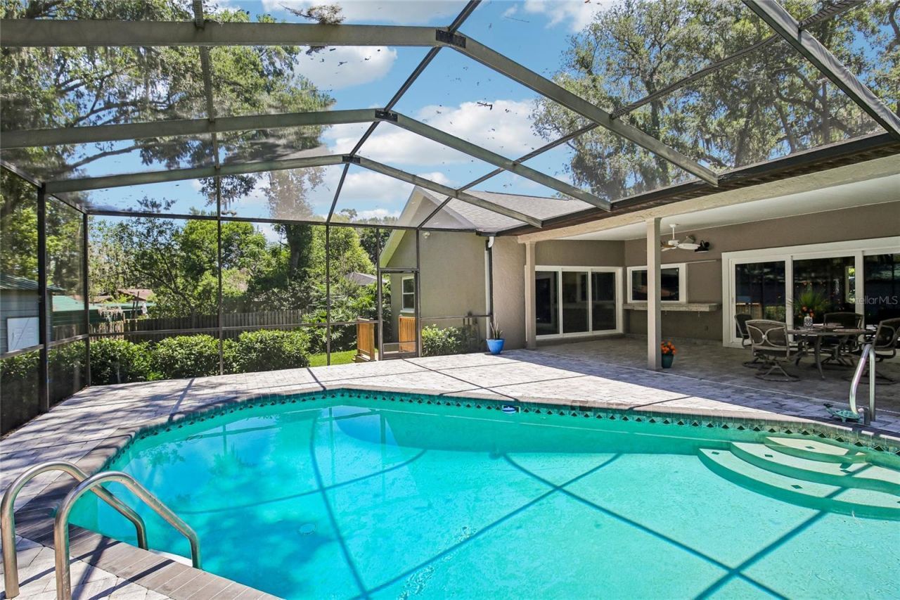 2754 Buckhorn Oaks Drive , Valrico, FL 33594 Photo