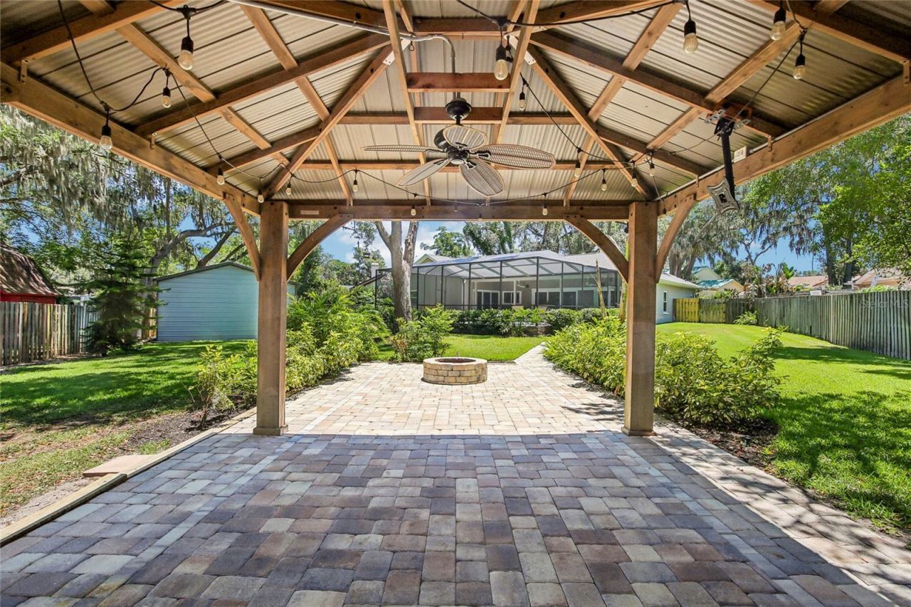2754 Buckhorn Oaks Drive , Valrico, FL 33594 Photo