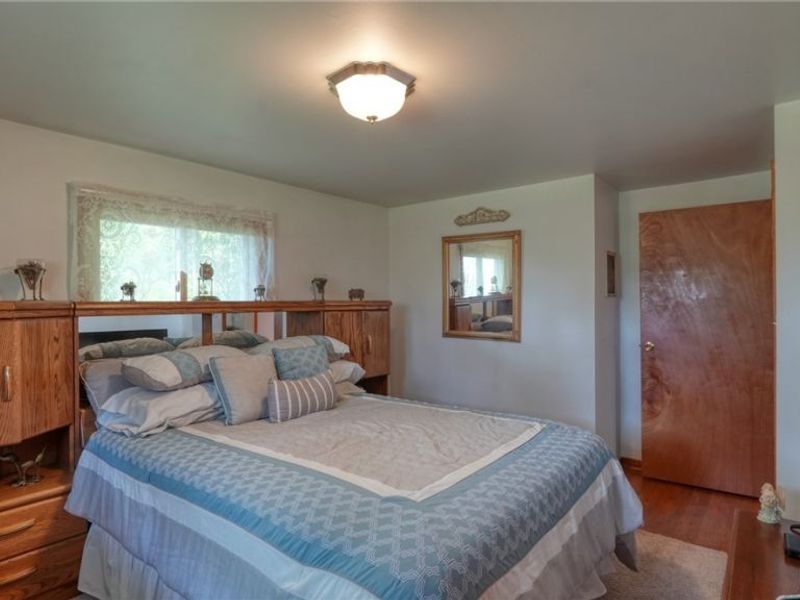 51167 Zep Road W, Pleasant City, OH 43772 Photo 11