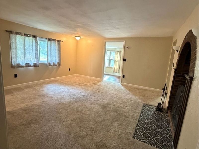 101 E 238th Street, Cleveland, OH 44123 Photo 17