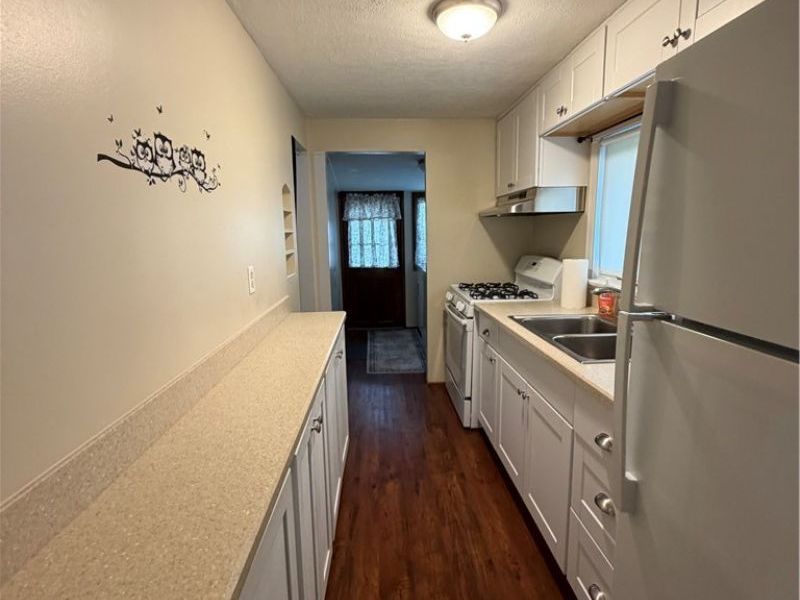 101 E 238th Street, Cleveland, OH 44123 Photo 8