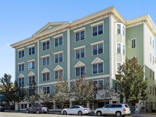 426 Main St, Unit 205, Stoneham, MA 02180