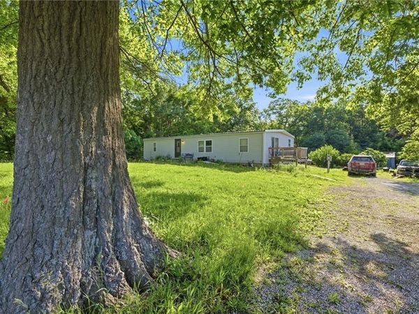 22207 S Excelsior Road, Harrisonville, MO 64701