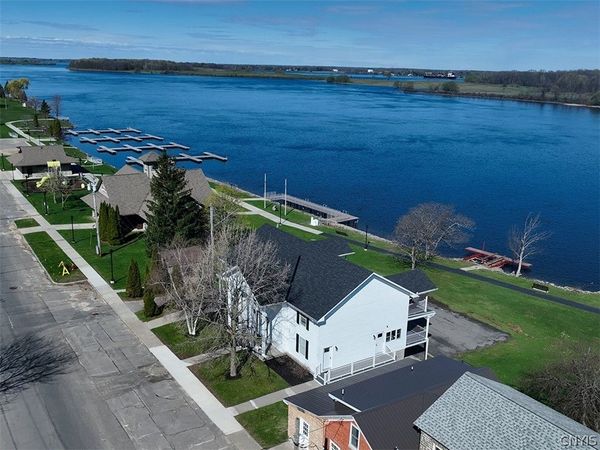 131 St Lawrence Avenue, Waddington, NY 13694