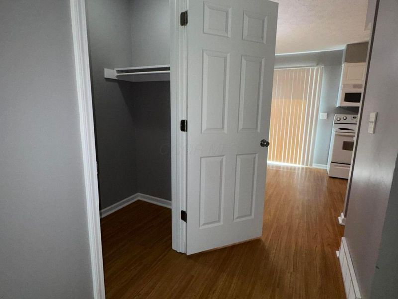 5734 Crossing Court, Unit 1, Columbus, OH 43231 Photo 9