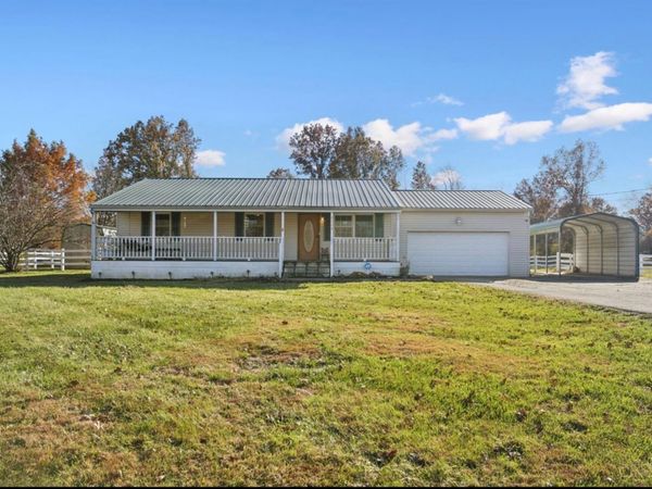 6114 Taylor, Blanchester, OH 45107