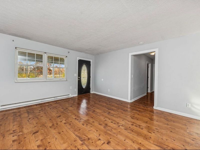6114 Taylor, Blanchester, OH 45107 Photo 8