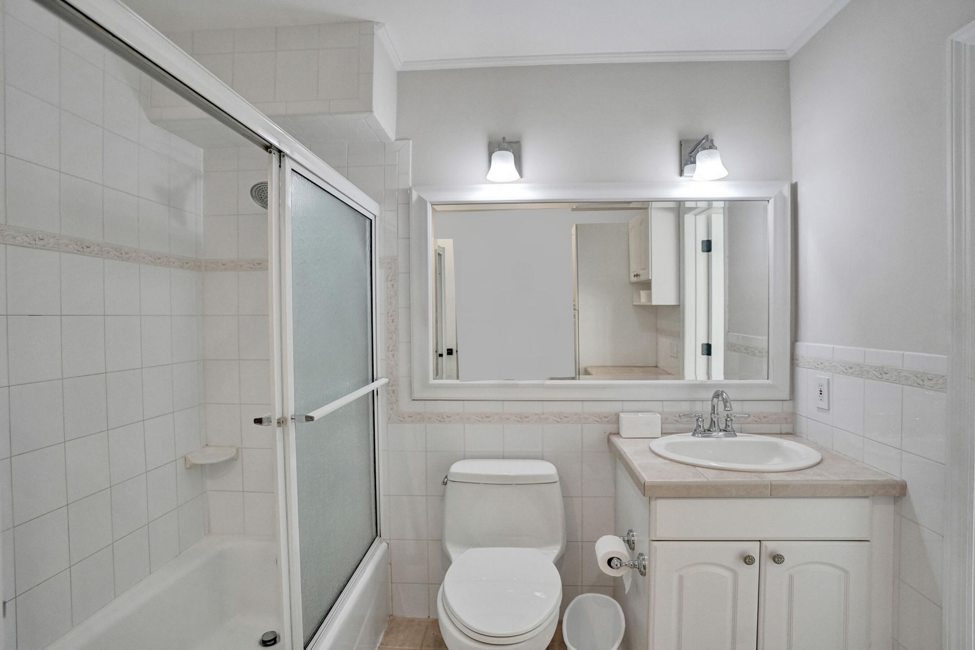 3930 NE 21st Avenue, Fort Lauderdale, FL 33308 Photo
