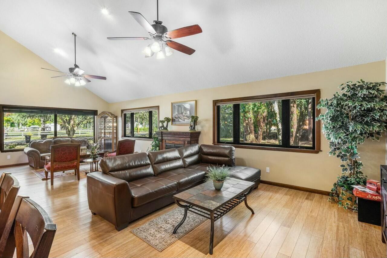 9266 Pinion Drive, Lake Worth, FL 33467 Photo