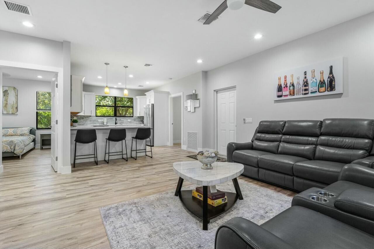 9266 Pinion Drive, Lake Worth, FL 33467 Photo