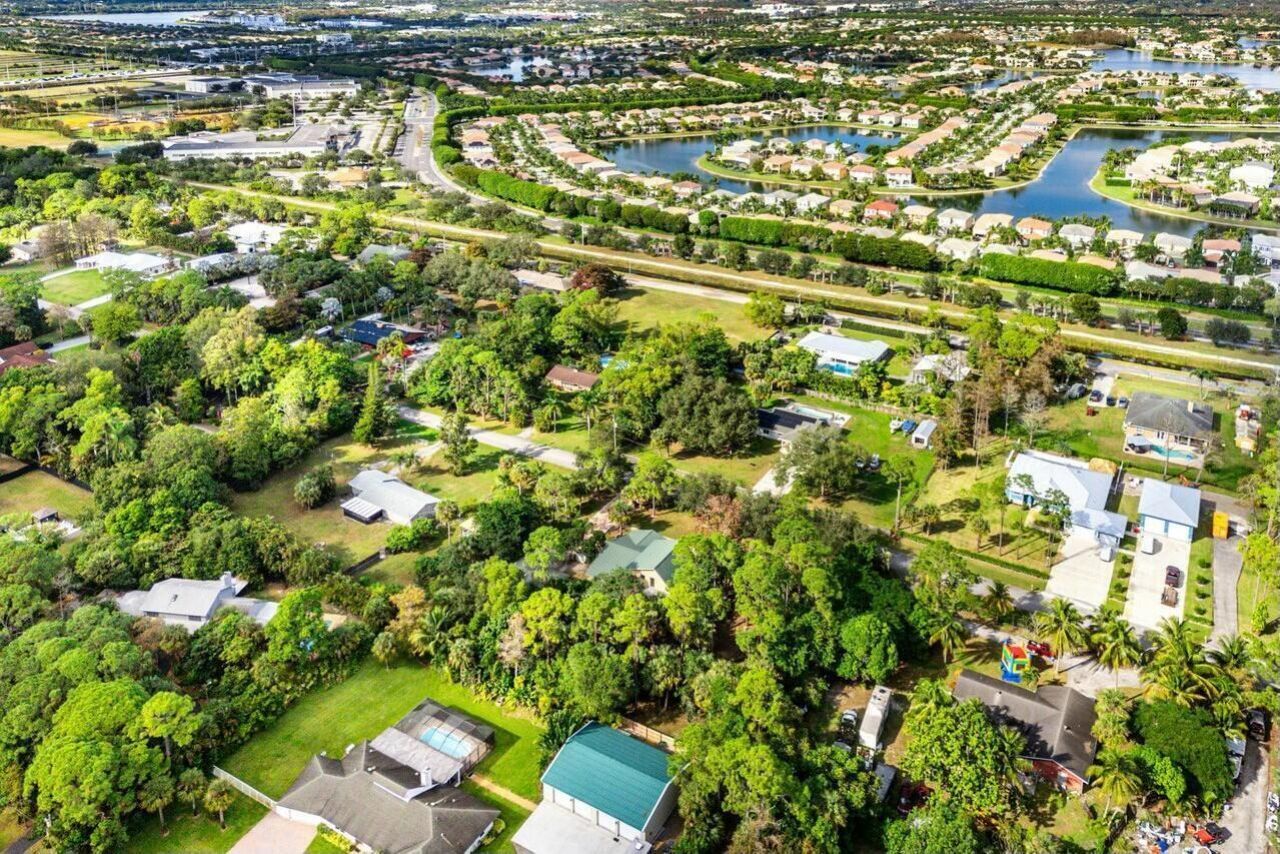 9266 Pinion Drive, Lake Worth, FL 33467 Photo