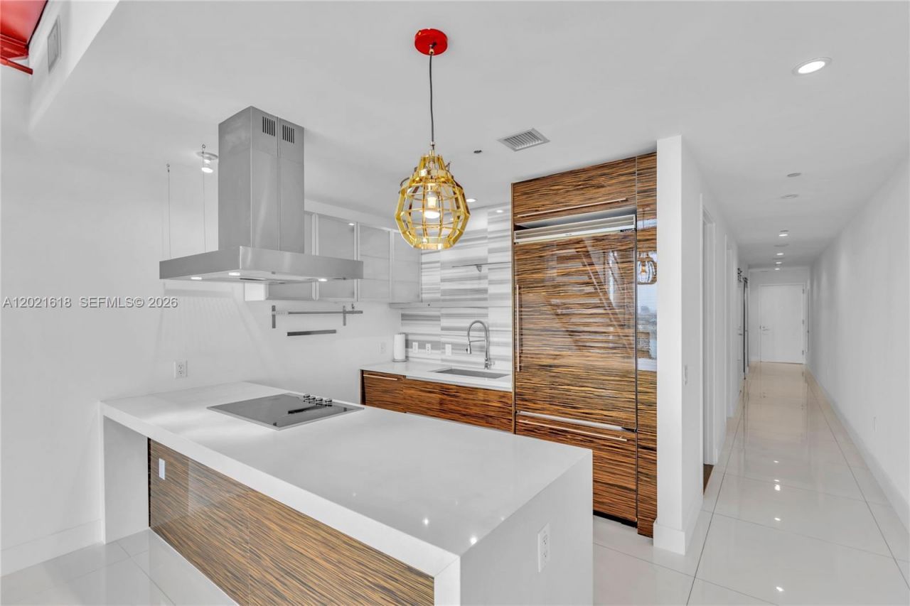 1100 Biscayne Blvd, Unit 2706, Miami, FL 33132 Photo