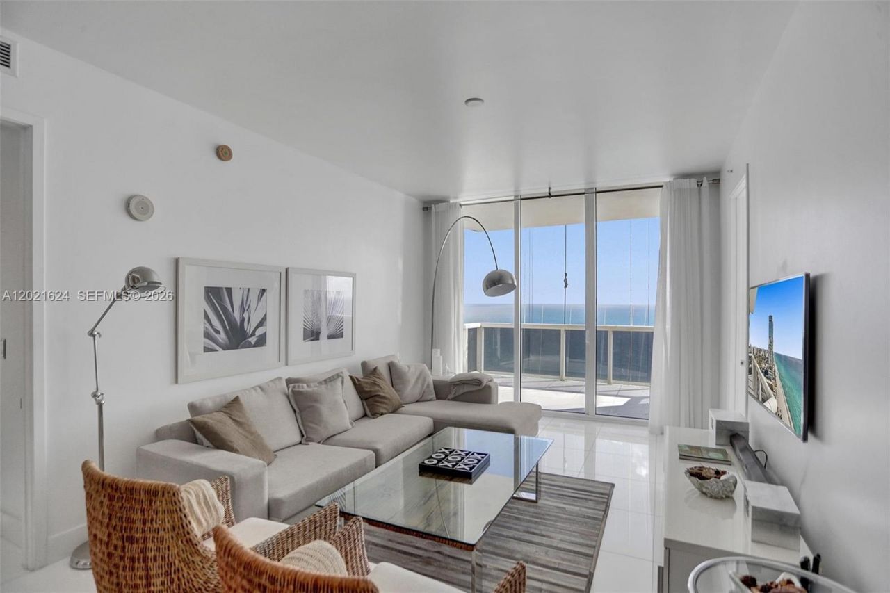 18201 Collins Av , Unit 4108, Sunny Isles Beach, FL 33160 Photo