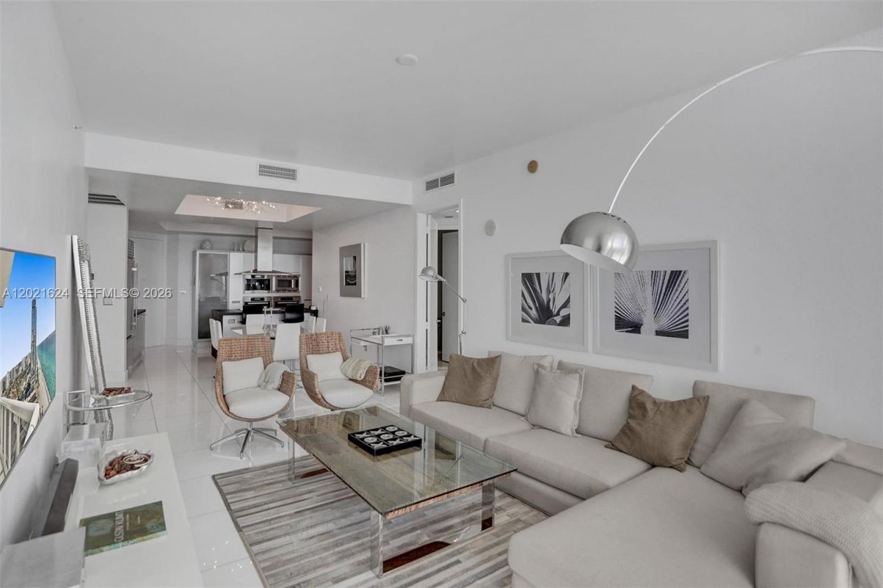 18201 Collins Av , Unit 4108, Sunny Isles Beach, FL 33160 Photo