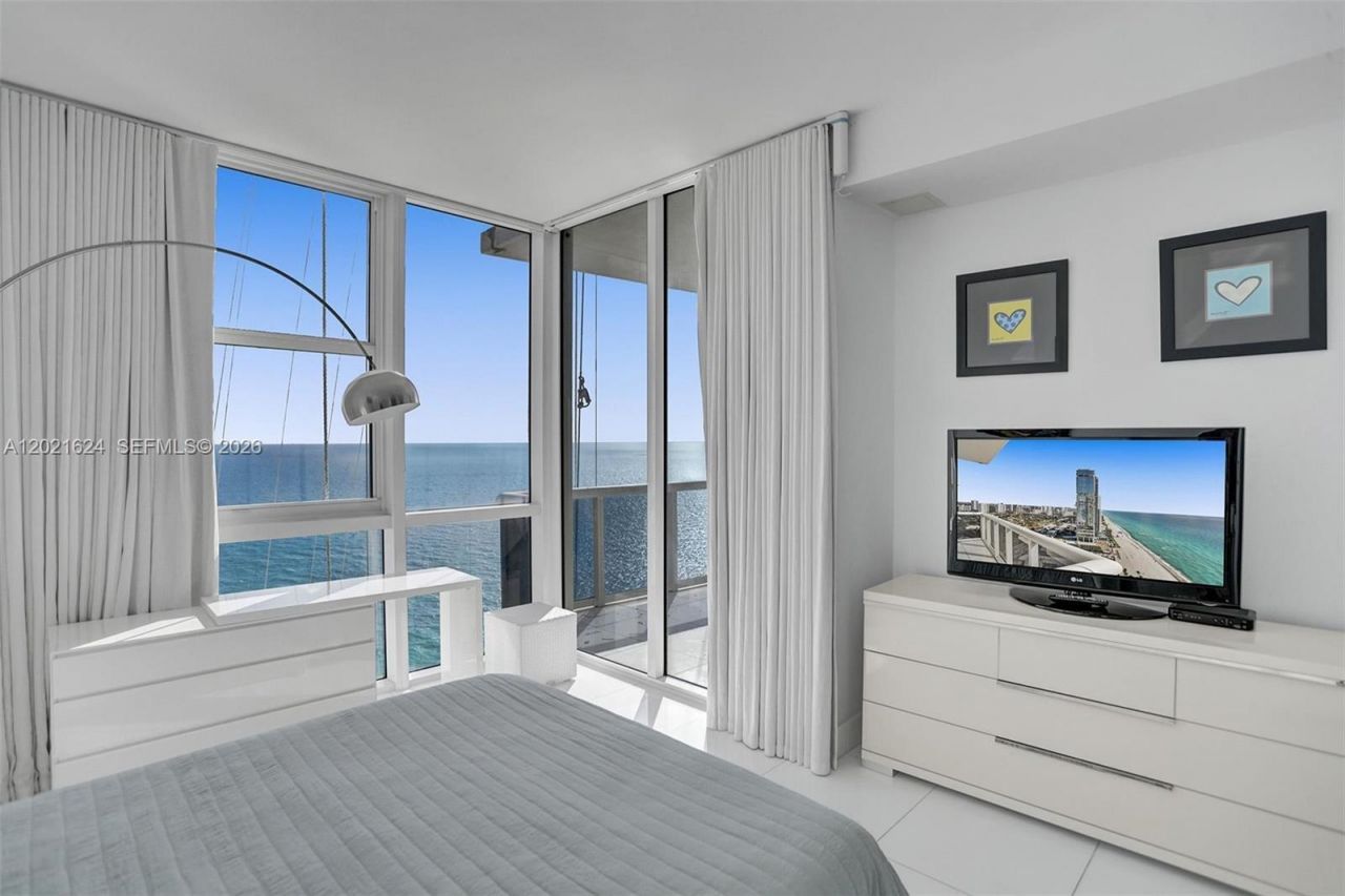 18201 Collins Av , Unit 4108, Sunny Isles Beach, FL 33160 Photo