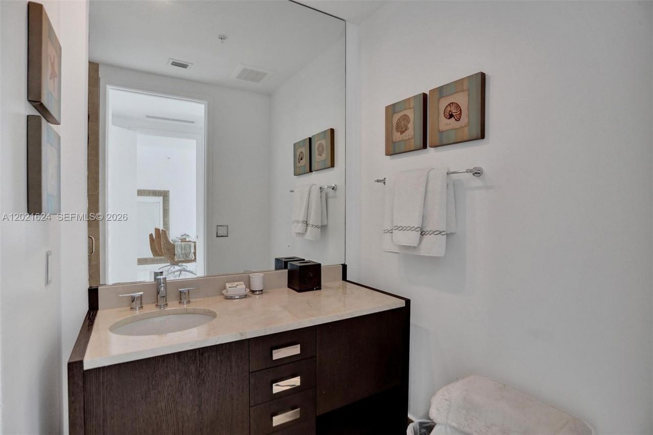 18201 Collins Av , Unit 4108, Sunny Isles Beach, FL 33160 Photo