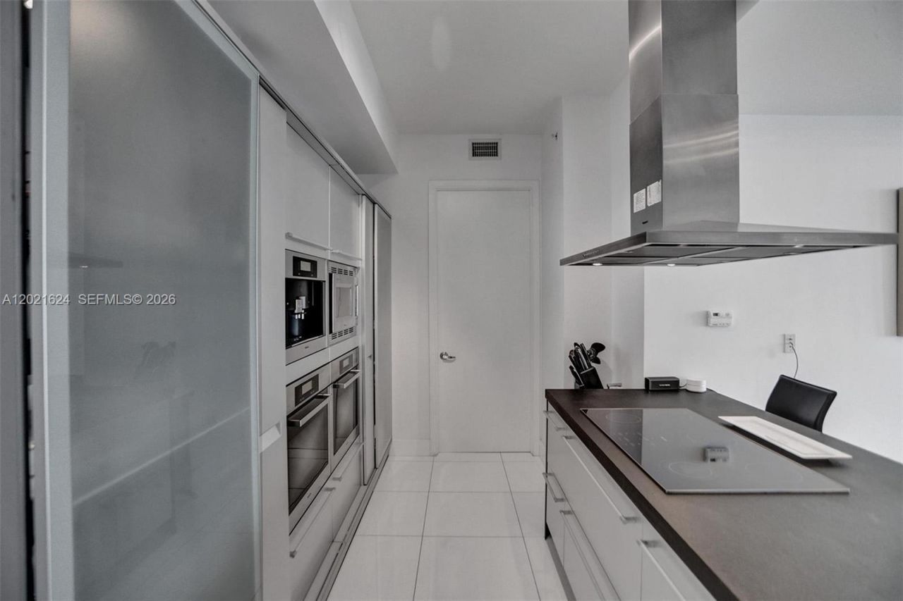 18201 Collins Av , Unit 4108, Sunny Isles Beach, FL 33160 Photo