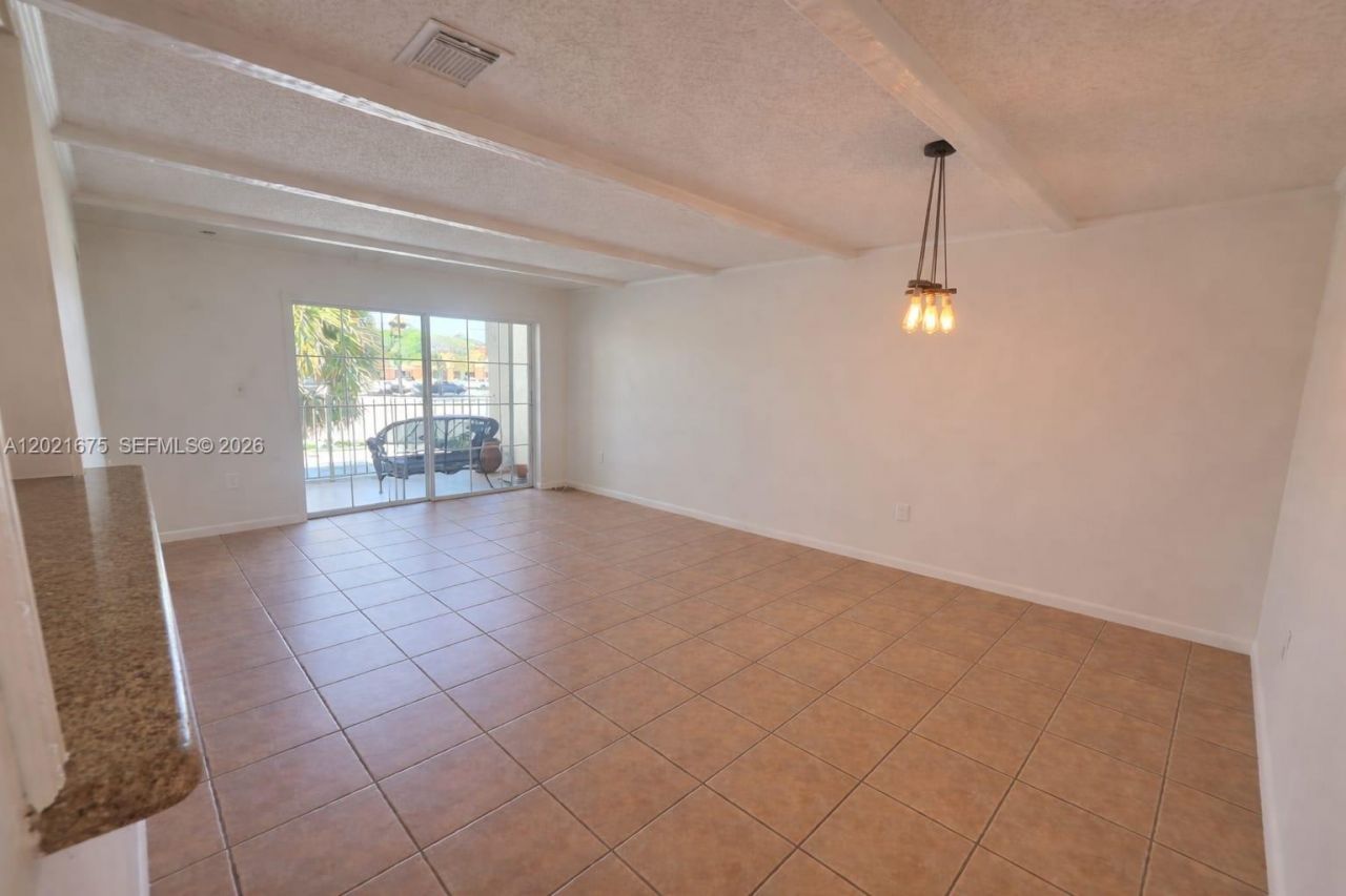 15761 SW 137 Ave, Unit 202, Miami, FL 33177 Photo