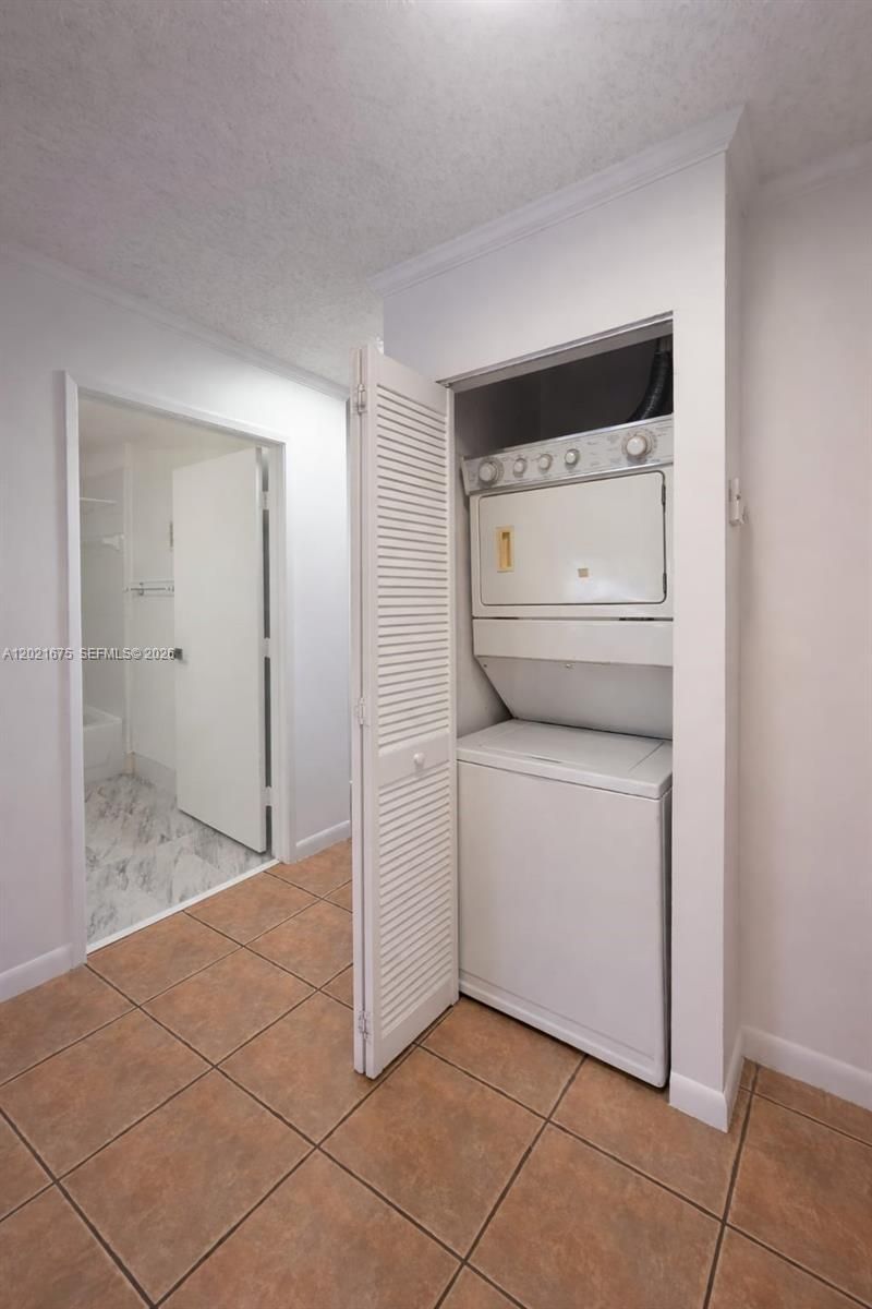 15761 SW 137 Ave, Unit 202, Miami, FL 33177 Photo