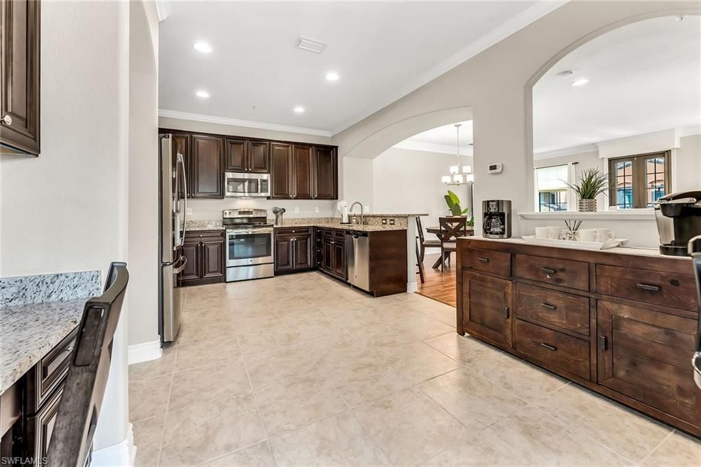 9066 Albion Ln N, Unit 5101, Naples, FL 34113 Photo