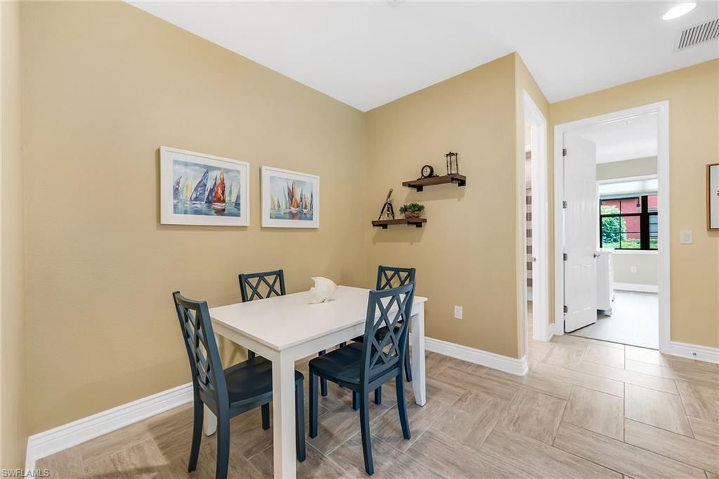 9066 Albion Ln N, Unit 5101, Naples, FL 34113 Photo
