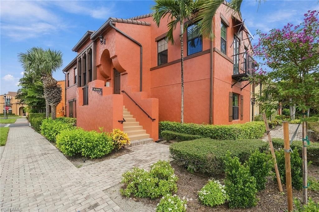 9066 Albion Ln N, Unit 5101, Naples, FL 34113 Photo