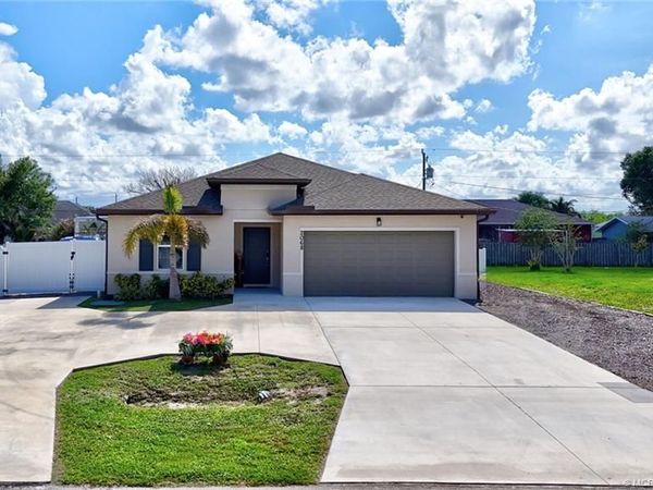 2068 SW McAllister Lane Lane, Port St Lucie, FL 34987
