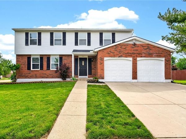 1968 El Camino Drive, Xenia, OH 45385