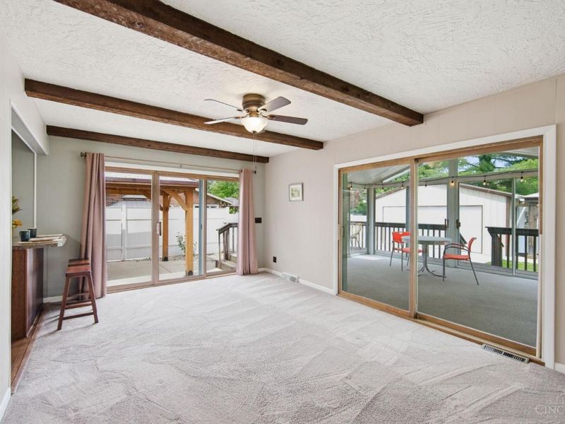 7694 Kennesaw Drive, West Chester, OH 45069 Photo 22