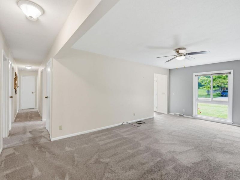 7694 Kennesaw Drive, West Chester, OH 45069 Photo 8