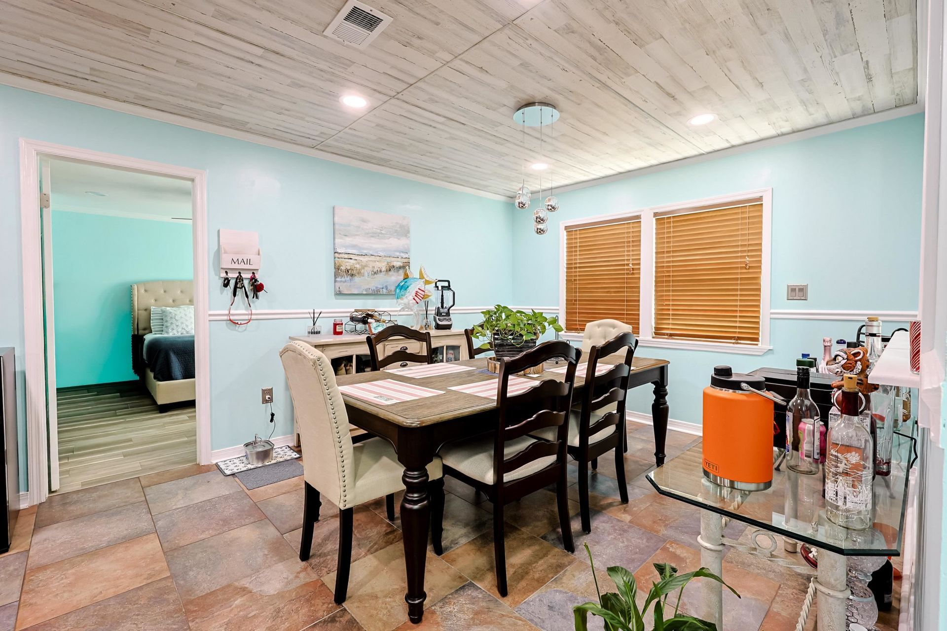 105 Saint Andrews Ct.  Photo 15