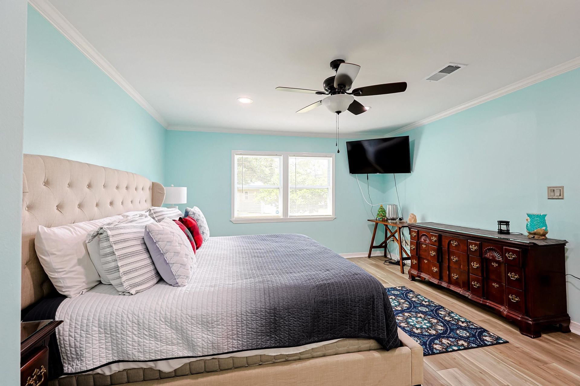105 Saint Andrews Ct.  Photo 17