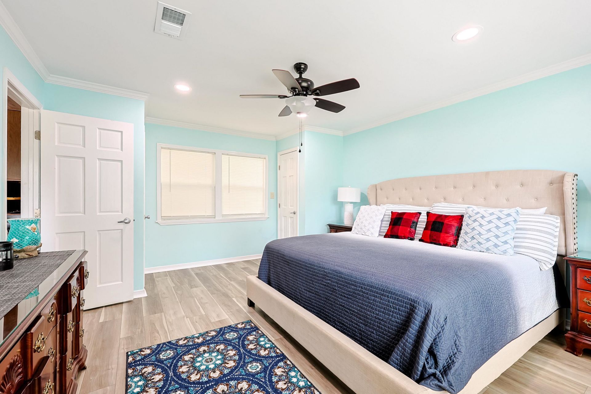 105 Saint Andrews Ct.  Photo 18